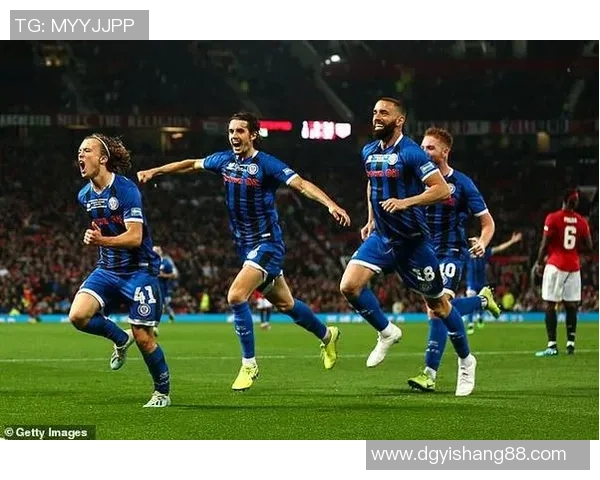 罗奇代尔主场迎战曼联期待逆袭能否打破强敌魔咒